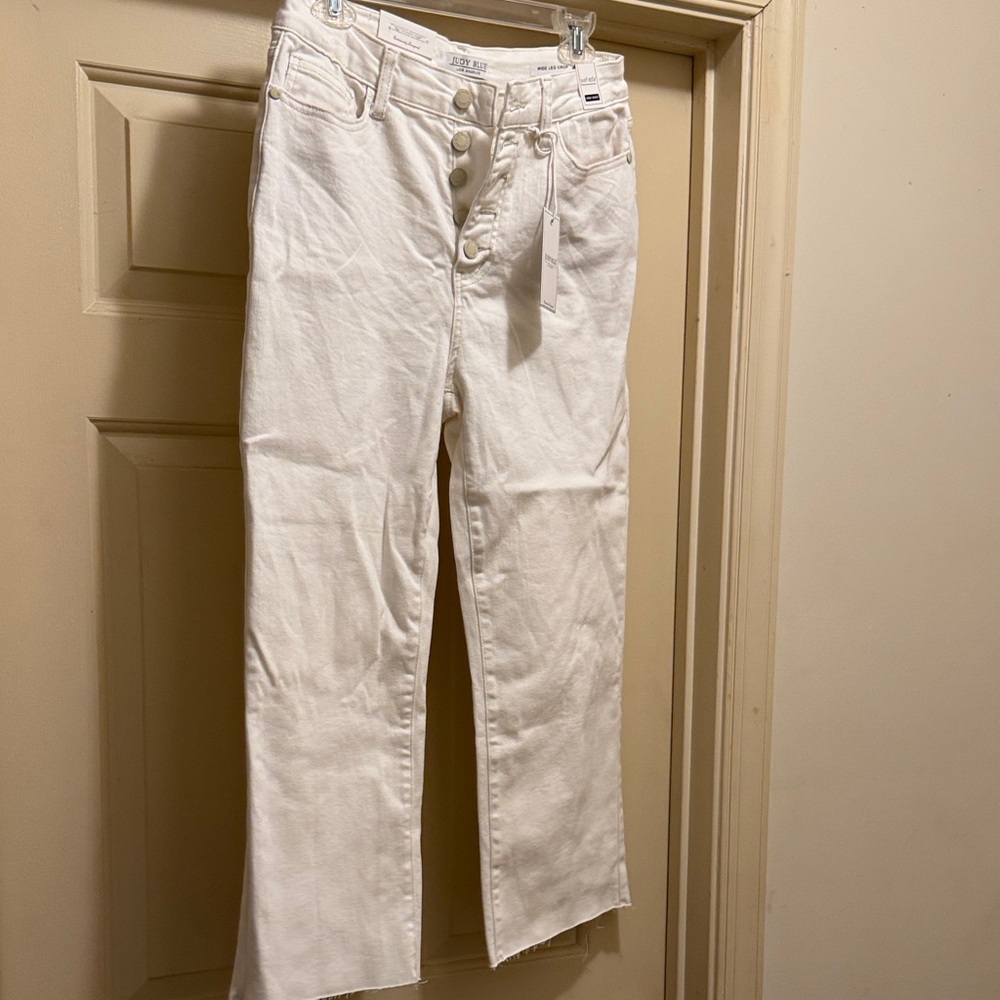 Judy Blue Cream Wide Leg Crop Jeans
